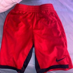 boys nike shorts